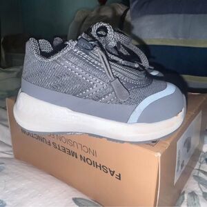 Billy’s Toddler Haring Essential High Top - Size 6c in Heather Grey